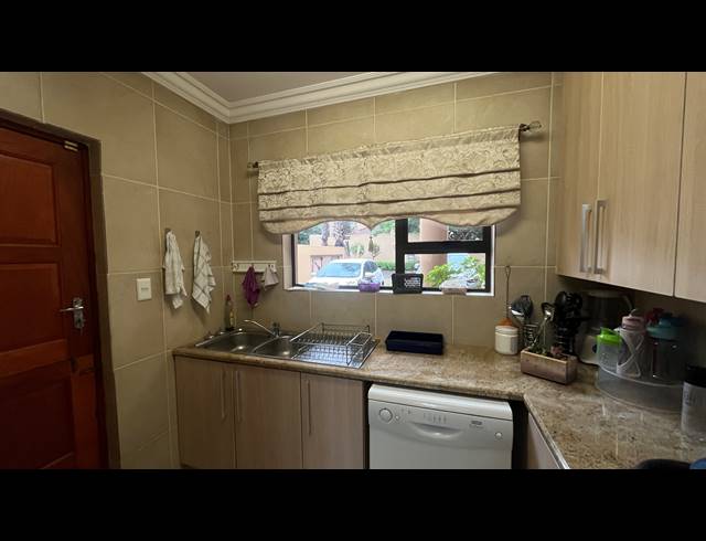 3 BEDROOM SECTIONAL TITLE FOR SALE IN BENONI NORTH